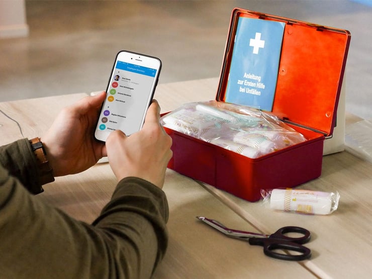 10 Ways to Boost Your Safety Culture with an Employee App