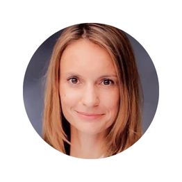 Anna Walaschek_headshot_circle